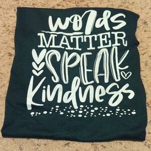 ⭐5/$25-Bella Canvas T-shirt